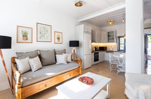 idhra Villa | Nefeli Villa