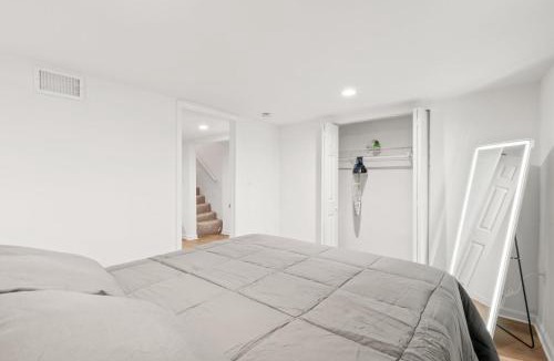 Park View Apartment | Negin 2903 - Basement Unit