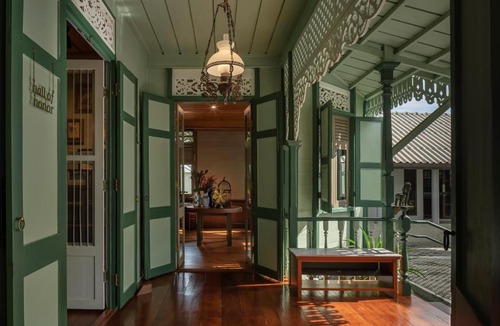 Bangkok Yai House | Neil niwas