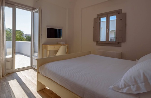 Karterados Apartment | Nektar Jacuzzi Apartment