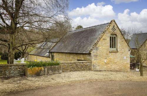 Bourton House | Nellies Barn