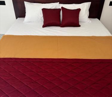 Elappara House | Nellikunnel River Side Home Stay