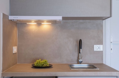 Tolo House | Nelly's Apartments