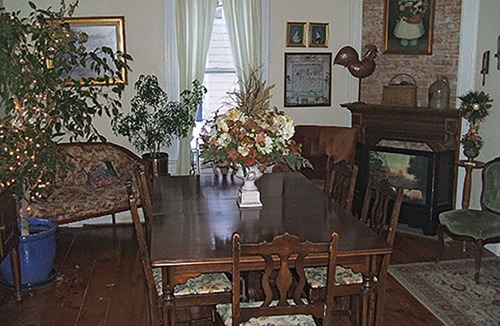 Cooperstown House | Nelson Pines Rose Rm - 1 of 3 private rooms in Cooperstown Classic Victorian