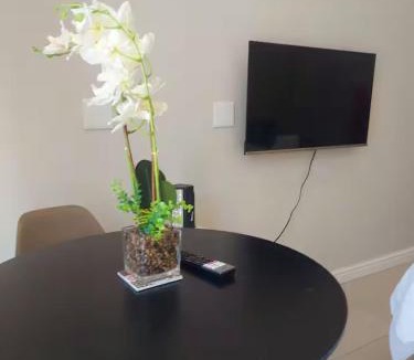 Milnerton Apartment | Nemesia Suites
