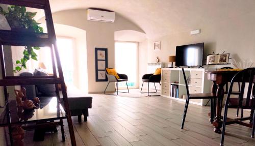Sanremo Centre Apartment | Nene's Home