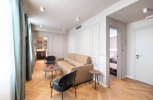Bresso Hotel | NEO Hotel