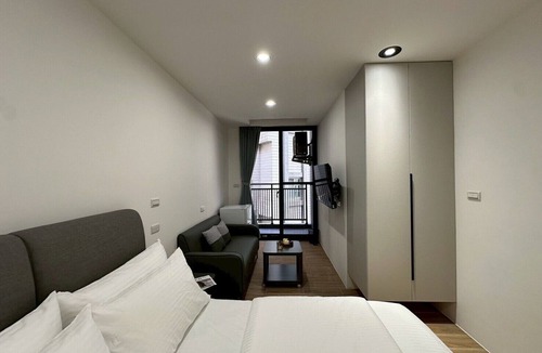 Zhubei House | Neostay