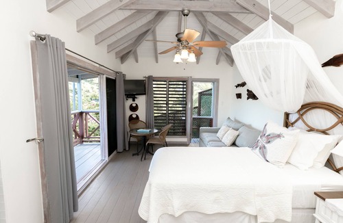 Freemans Bay Apartment | Neptune Studio, Great View, 1-4 guests, Galleon Beach, Part of Moondance Antigua