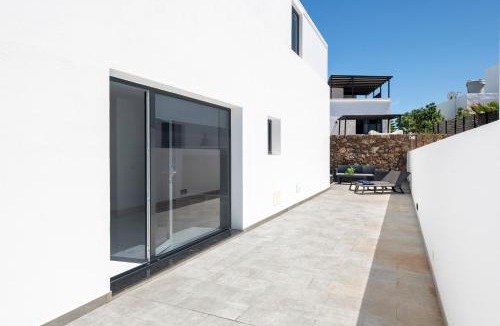 La Santa House | Neptuno