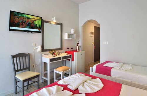 Kolymvari Hotel | Nereides Hotel