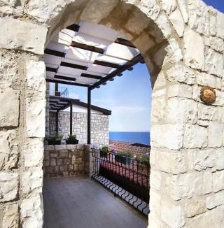 Karaburun Hotel | Nergis Hotel
