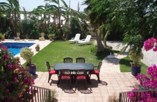 Nerja House | Nerja: Villa with private pool and garden 300 m from the beach
