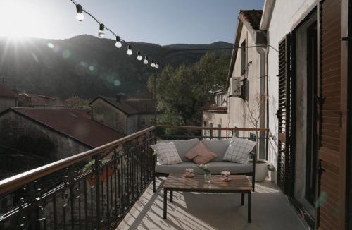 Kotor Old Town Apartment | Nest 382