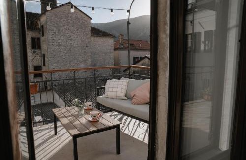Kotor Old Town Apartment | Nest 382