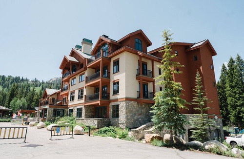Salt Lake Mountain Resorts Condo | Nest at Solitude + Cozy Ski in Ski Out Getaway + Amazing Ski Lift Views