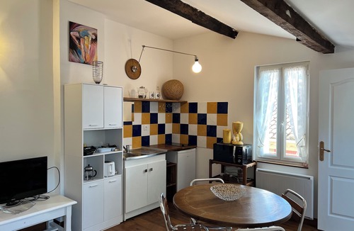 Le Poujol-sur-Orb Apartment | Nest at the foot of Mont Caroux 8 minutes from the Lamalou thermal baths