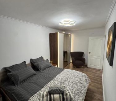 Drobeta-Turnu Severin Apartment | Nest by Stefan