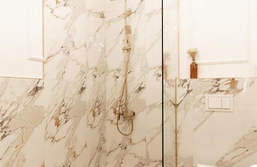 Baia Mare Apartment | Nest Inn Satin Studio