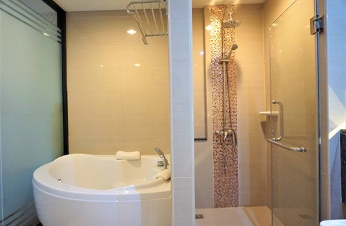Bueng Kum Hotel | Nest n Rest Hotel