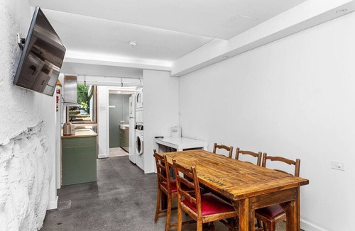 Perth Hotel | Nest on Newcastle – N5