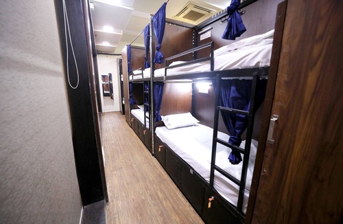Ghatkopar West Hostel | NEST STAYS HOSTEL
