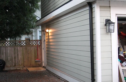 Surrey Apartment | Nestled Between 2 Beaches - White Rock Or Crescent Beach