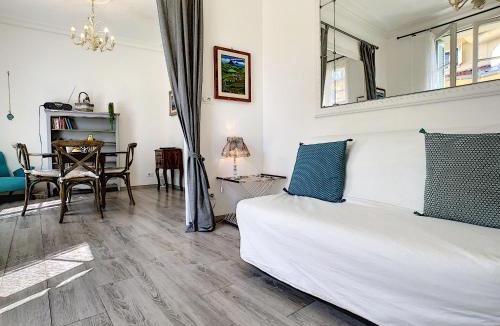 Carre d'Or Apartment | Nestor&Jeeves - LAVINIA - Central - Close sea