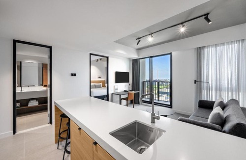 Docklands Hotel | Nesuto Docklands