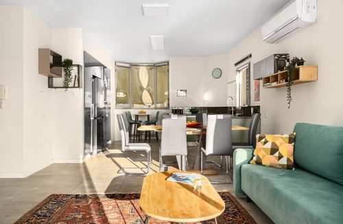 Netanya Apartment | Netanya Beach & Pool Comfort Stay