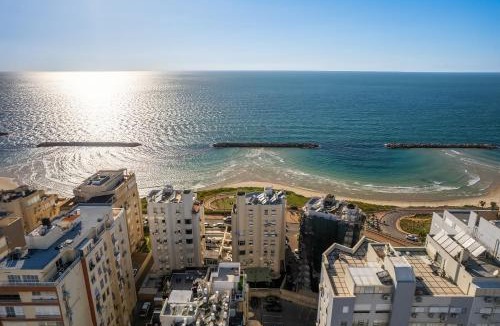 Netanya Apartment | Netanya Beachfront Pool Retreat