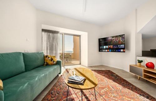 Netanya Apartment | Netanya Beachfront Pool Retreat