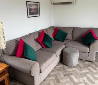 Stromness House | Nether Onston Cottage