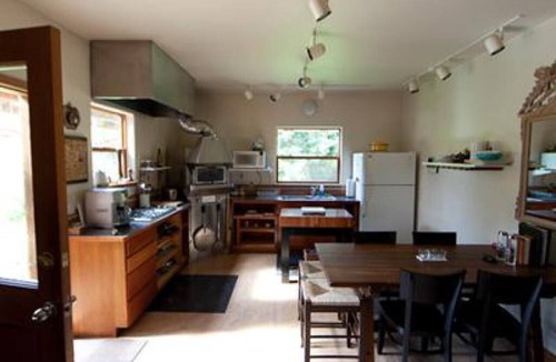Lummi Island Resort | Nettles Farm House Suite