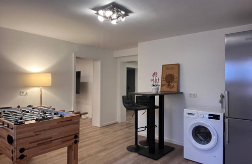 Kaiserslautern Apartment | Neu eingerichtete Wohnung 3 ZKB 90 qm Kaiserslautern