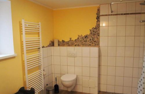 Mesekenhagen Apartment | NEU Fewo im Bauernhaus mit idyllischem Innenhof und Naturgarten