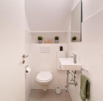 Wittlich Apartment | NEU - Moderne und gemütliche FeWo im Herzen von Wittlich - Zentrum - 3 Personen - Netflix - Waschmaschine