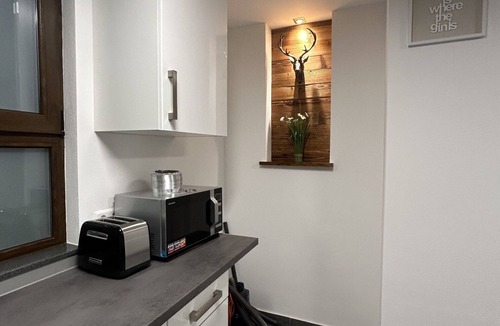 Stuttgart Apartment | Neu Renovierte 5 Zimmerwohnung im Allgäustyle. Zentral Gelegen