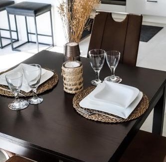 Zunsweier Apartment | Neue moderne Wohnung,74qm,Balkon,Kingsize Boxspringbett