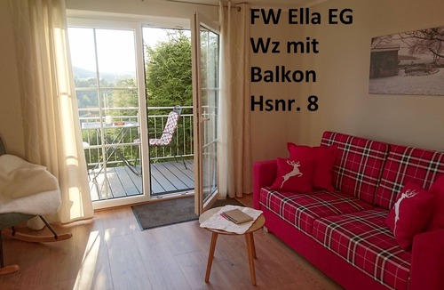 Windischeschenbach Apartment | Neuwertiges App. im Waldnaabtal mit eigener Terrasse und Liegewiese