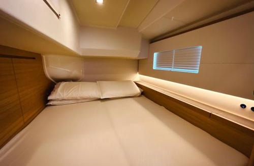 Magazzeno Boat Rental | NeverQuiet - Solaris 50