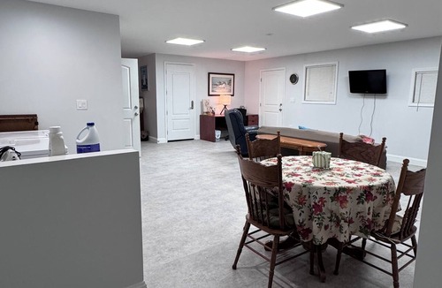 Nutter Fort Apartment | New 1-bedroom apartment with AC in charming Clarksburg. Perfect for workers.