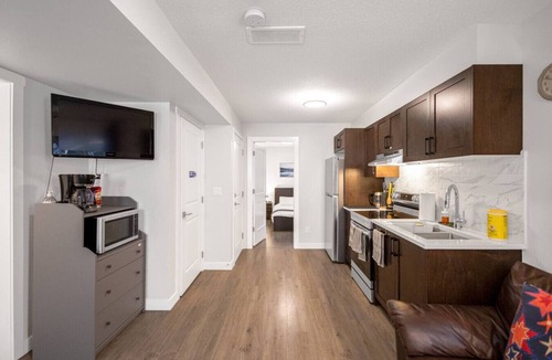 Willoughby Condo | New 2BD Suite Near Events Center