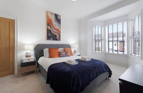 Heaton House | New! 2BR in Biddlestone road
