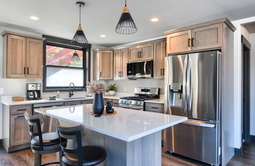 Lead Cabin | New 3-Level Property with Paved Roads, Open Floor Plan, Clubhouse Access!