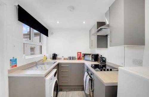 Stanley House | NEW! 4BR in Stanley