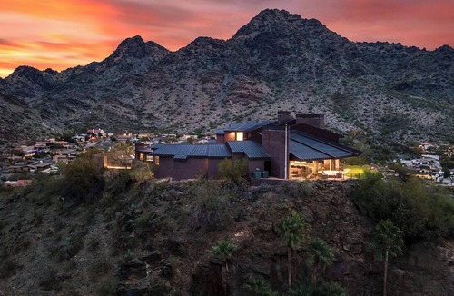 Camelback East House | NEW | Above Phoenix Vista Del Sol | Pool/Spa | Putting Green | 360 Views