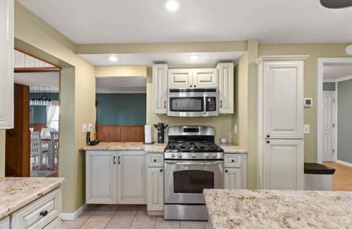 Bridgeport House | New All Season Family Lake House