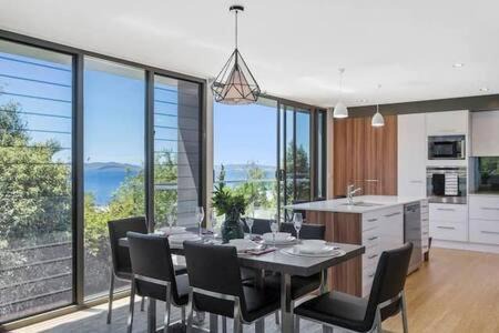Blackmans Bay House | New Architect designed Coastal retreat-water views