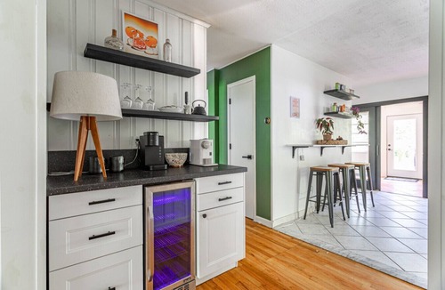 Town of Olive House | NEW: Atomic Ranch - MCM One Level in Olivebridge